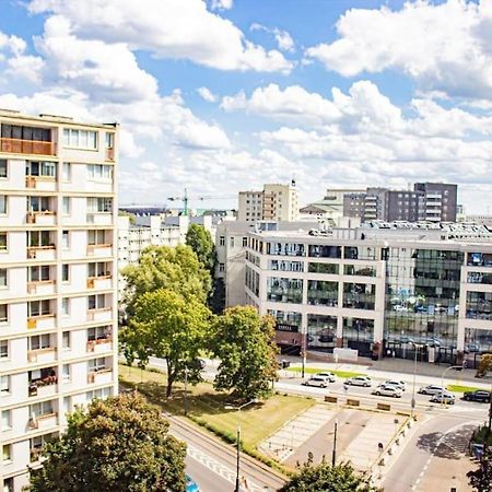 Central Apartment With Balcony And Views, Old Town, Metro Warschau Buitenkant foto