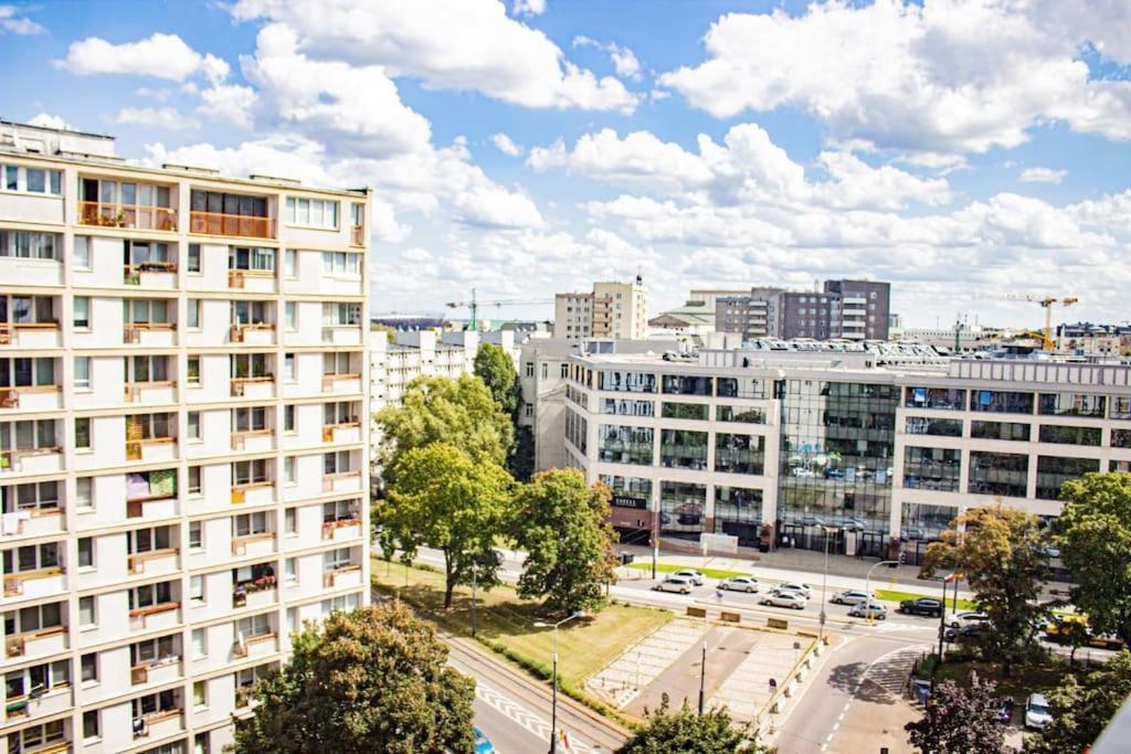 Central Apartment With Balcony And Views, Old Town, Metro Warschau Buitenkant foto