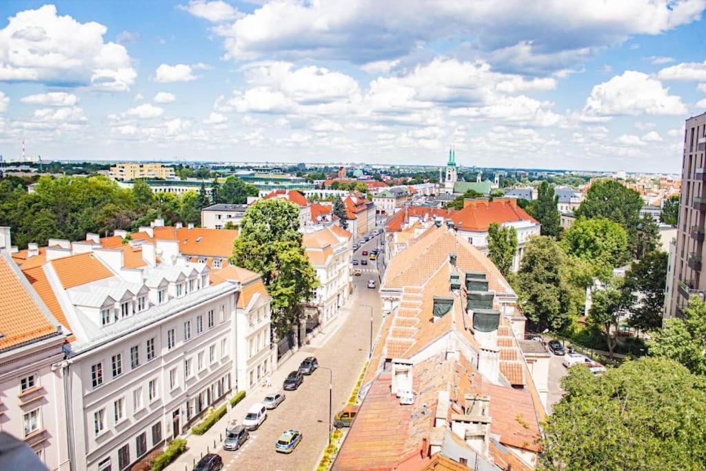 Central Apartment With Balcony And Views, Old Town, Metro Warschau Buitenkant foto